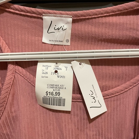 Livi sweater with built in tank top. - Picture 3 of 4